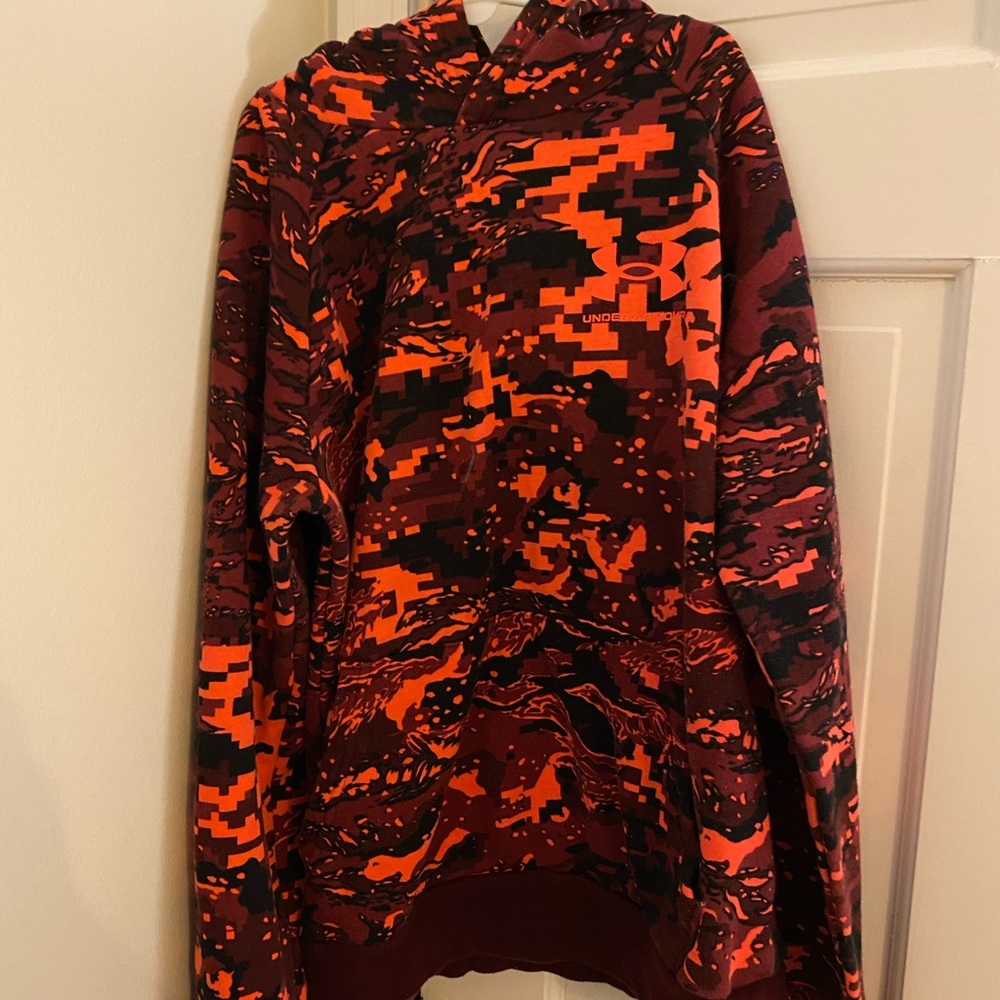 Under Armour Boys Hoodie Size Large